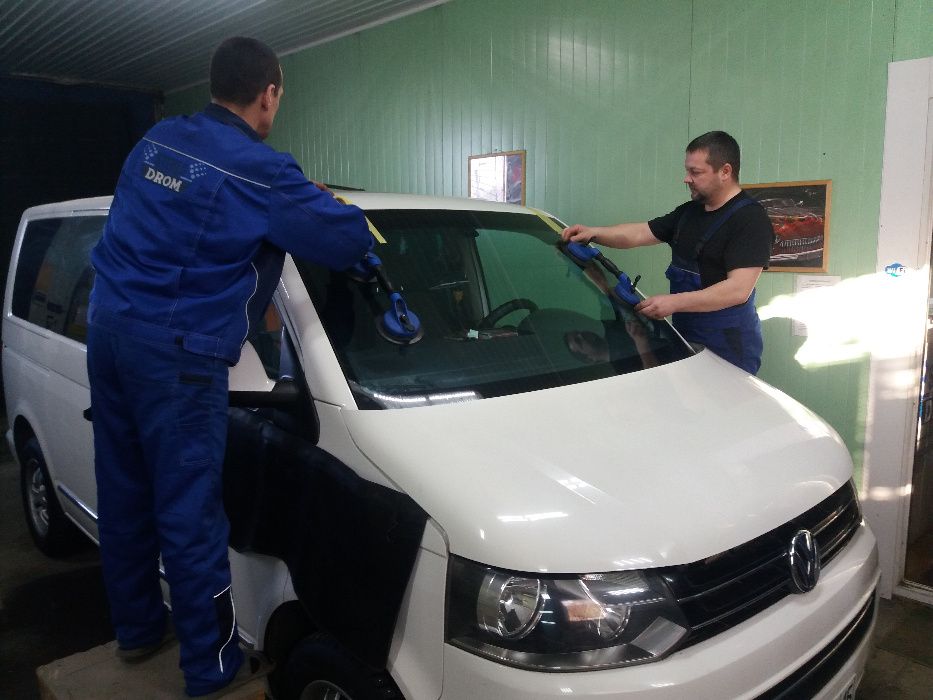 Автостекло.установка.продажа.Центр"STEKLO DROM"Ремонт сколов,тонировка