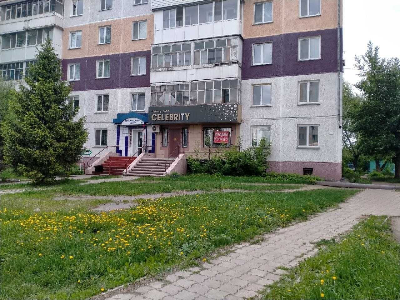 Продажа салона, магазина, офиса. Центр, первая линия, парковка.