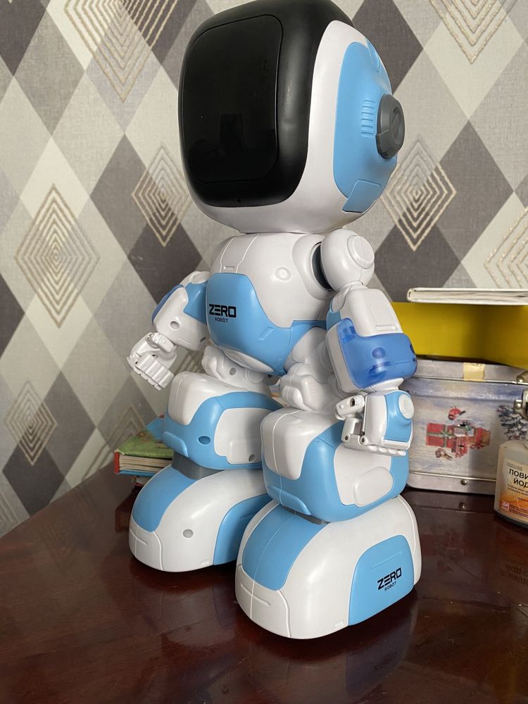 Робот игрушка zero robot