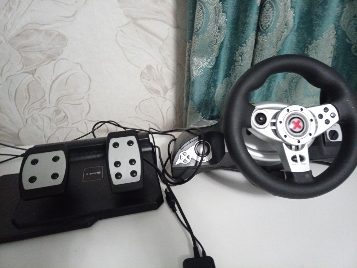Руль для игр б/у
