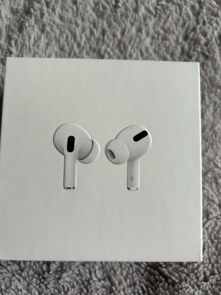 Кейс от наушников AirPods Pro