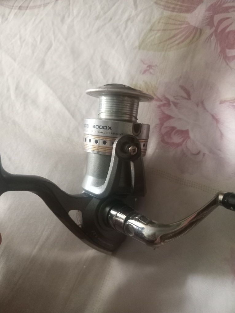 Продаю катушку рыболовную на запчасти фирма Daiwa
