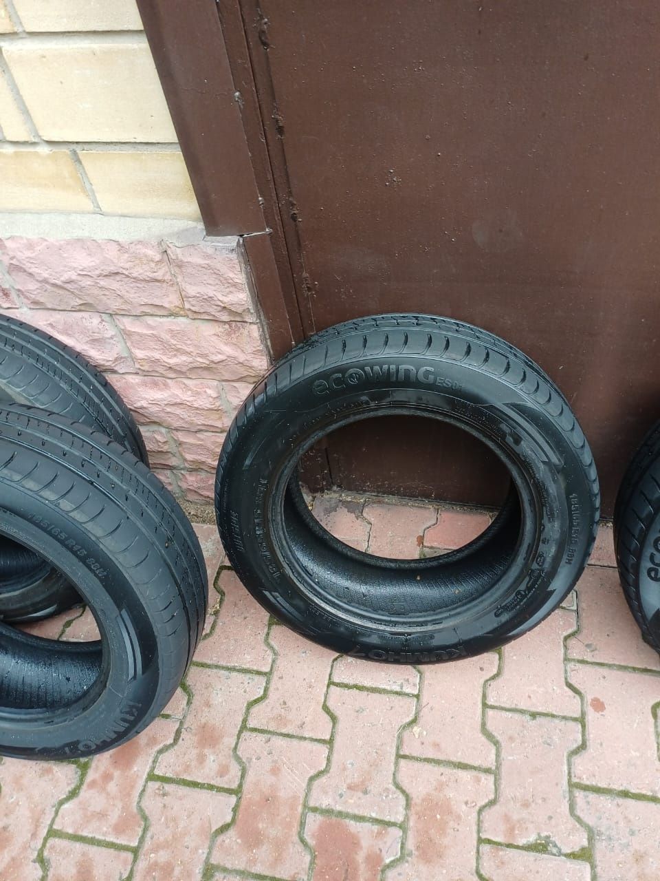 Полный комплект летних шин (4 шт) Kumho Ecowing ES31 185/65 R15
