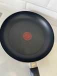 Продам сковороку новую Tefal!