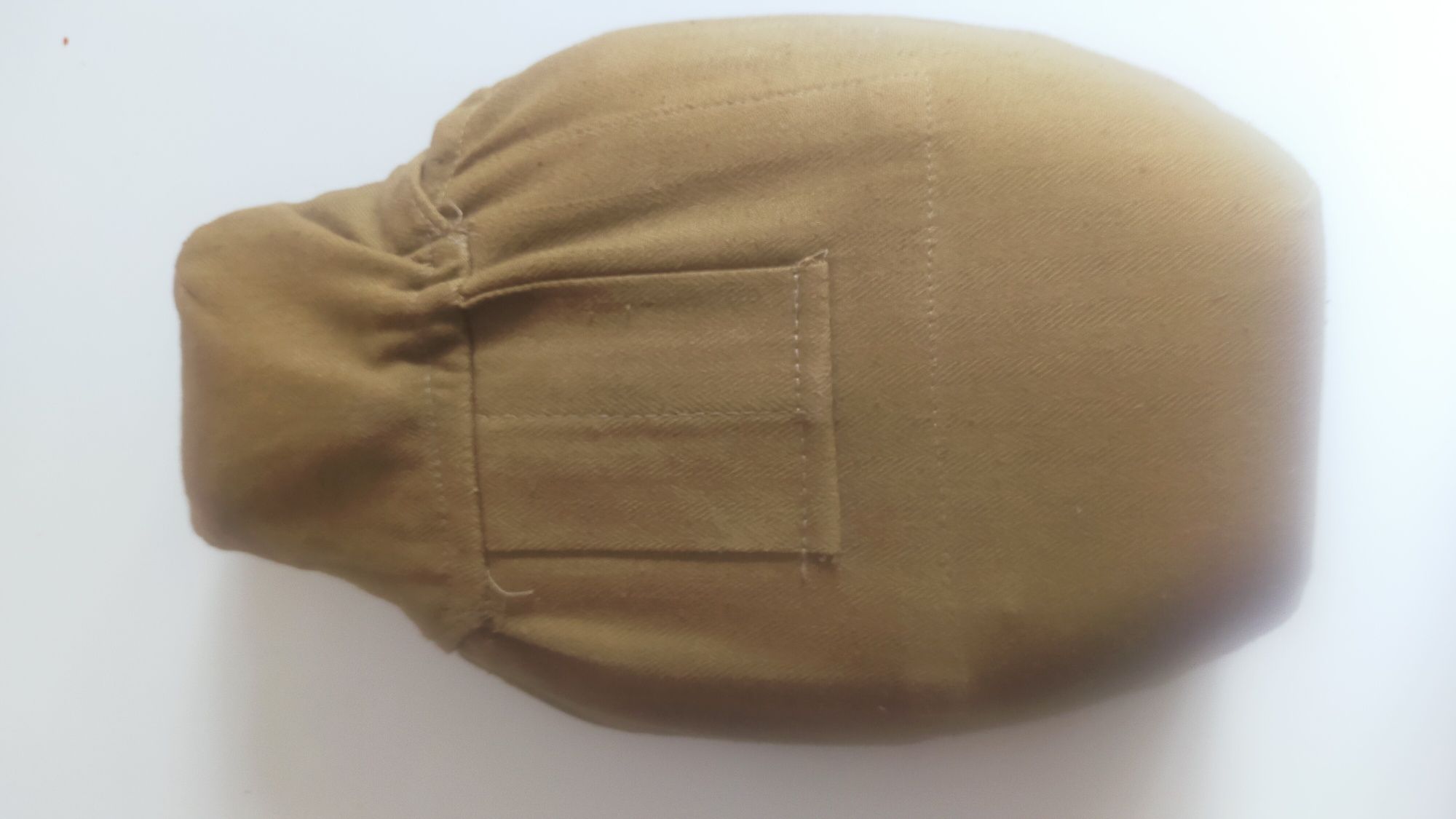 Продам пластиковую фляжку