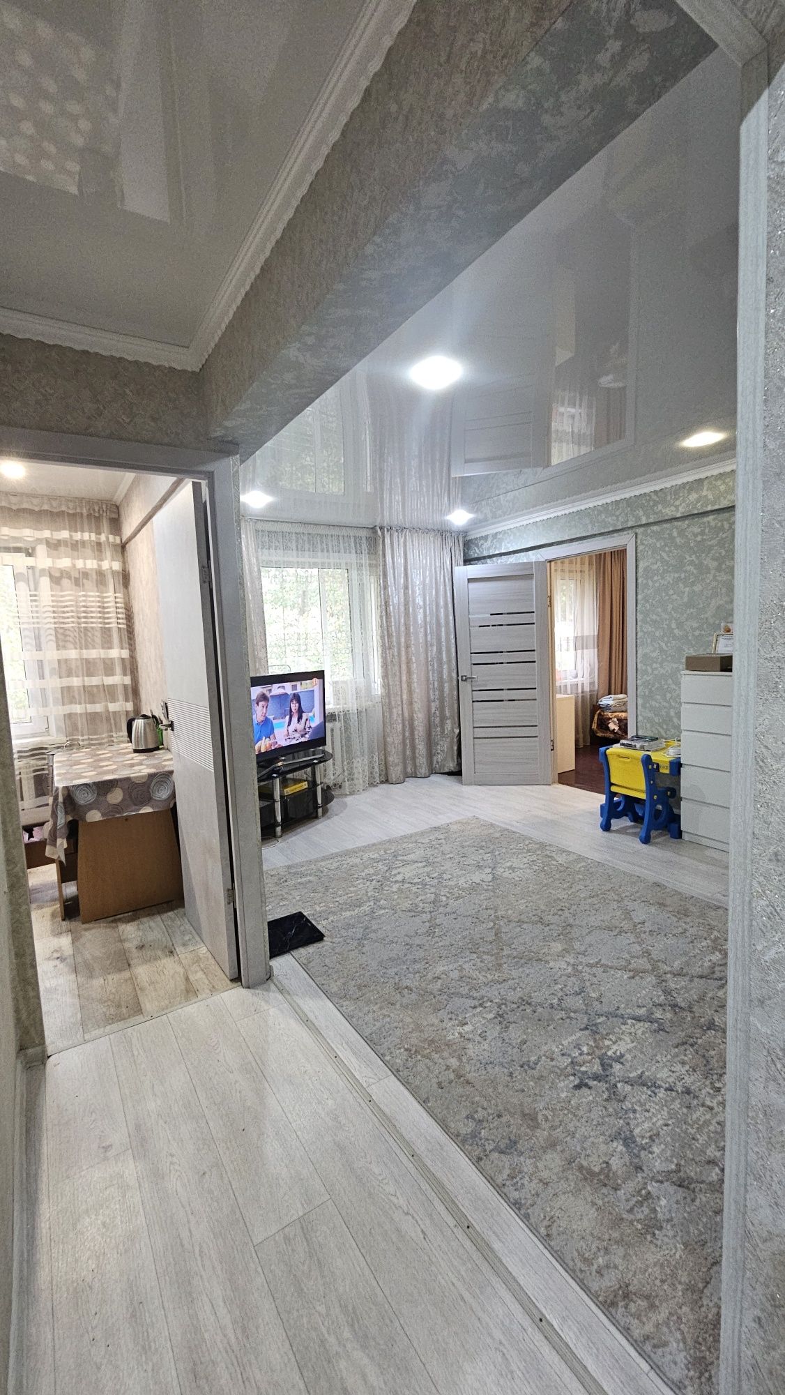 Продам 2х-комнаиную квартиру ул. Астана, 20