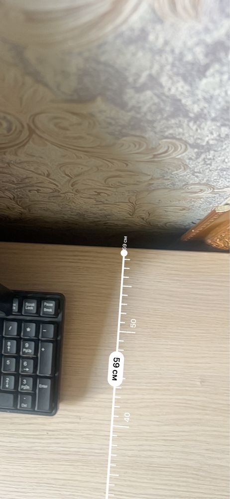 Стол с шкафчиками