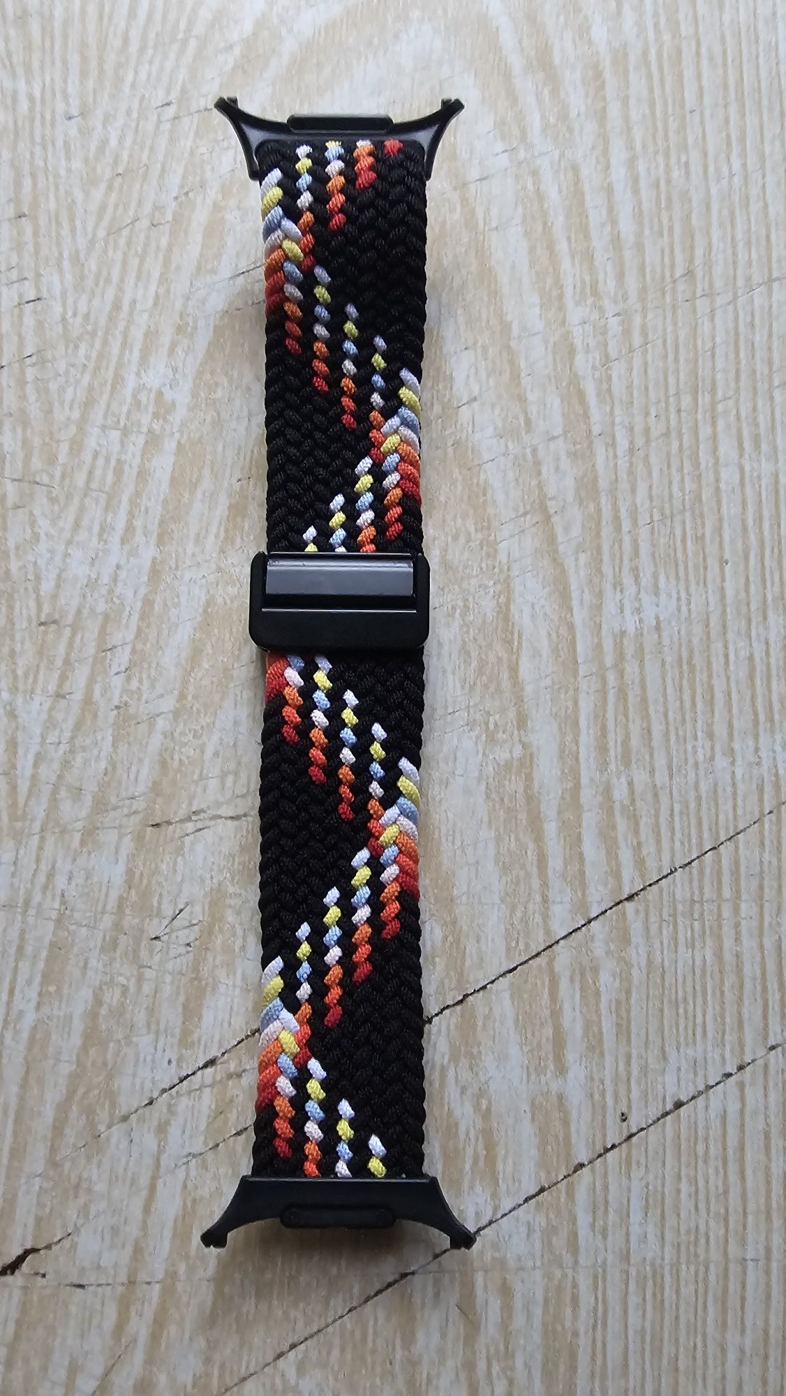 Текстильный ремешок на магните для Samsung Galaxy Watch Ultra