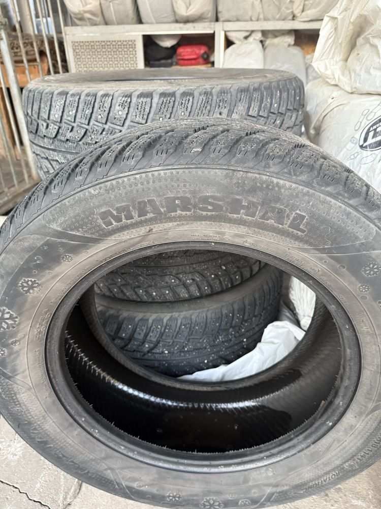 Продам зимнюю резину Marshal I’ZEN  RV