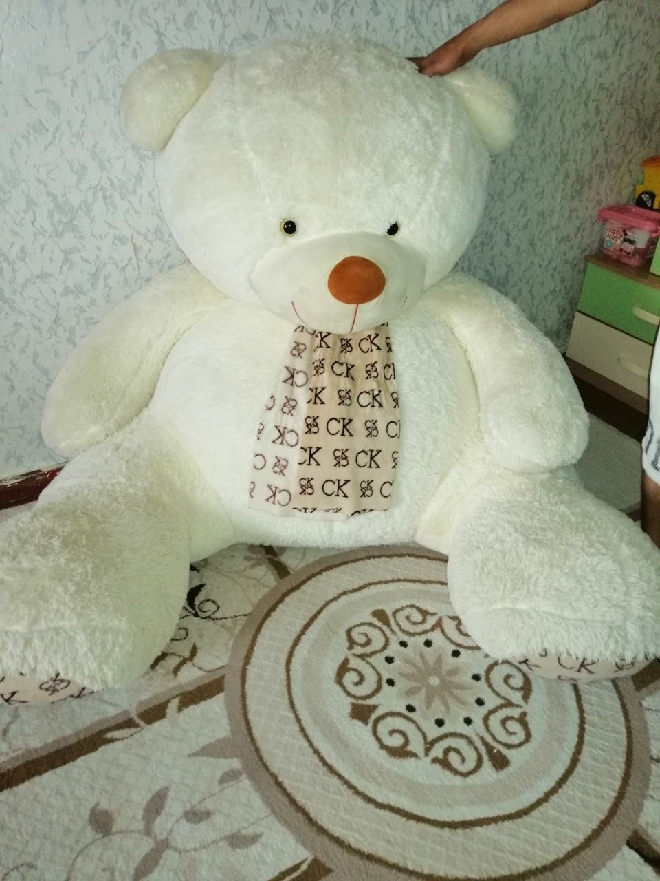 Продам большого медведя.