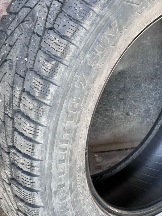 Авторезина NOKIAN. Зимняя. Шиповпная.Продам.