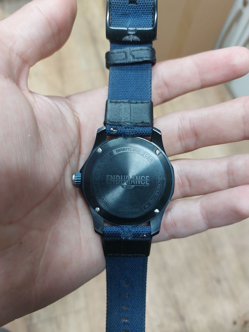 Продам Оригинальные часы Breitling