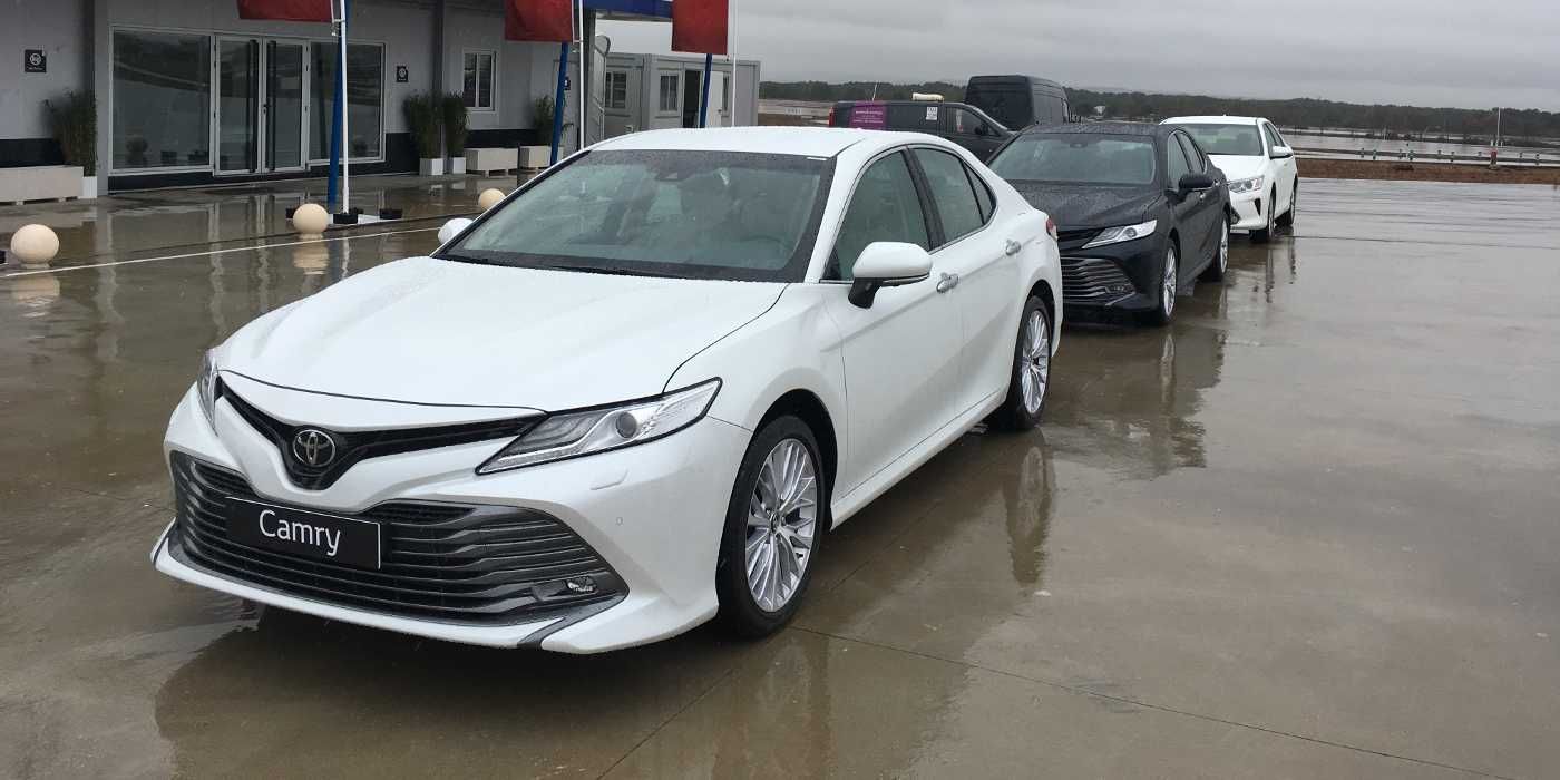 Аренда вип автомобили минивэн микроавтобус автобус джип трансфер такси