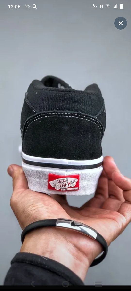 Кеды Vans новые, черные,замшевые