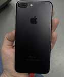 Iphone 7 plus  память 32 гига