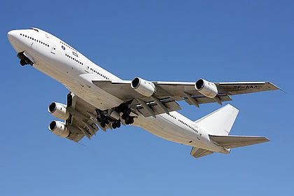 Boeing 747-236B(SF)