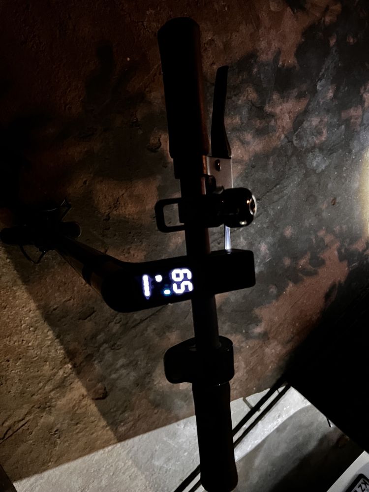 Mi Electric Scooters Essential