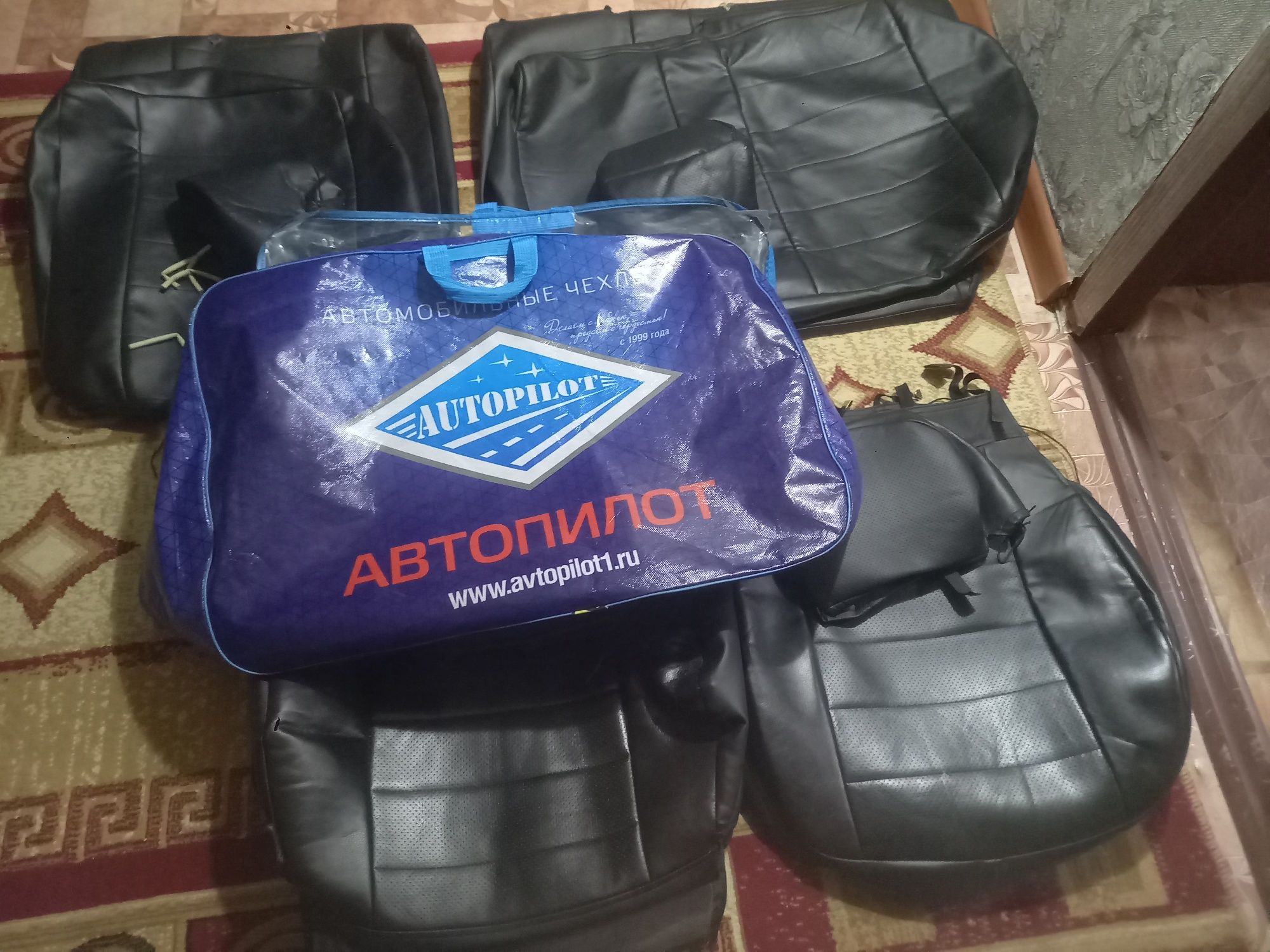 Чехлы на Ладу Калину