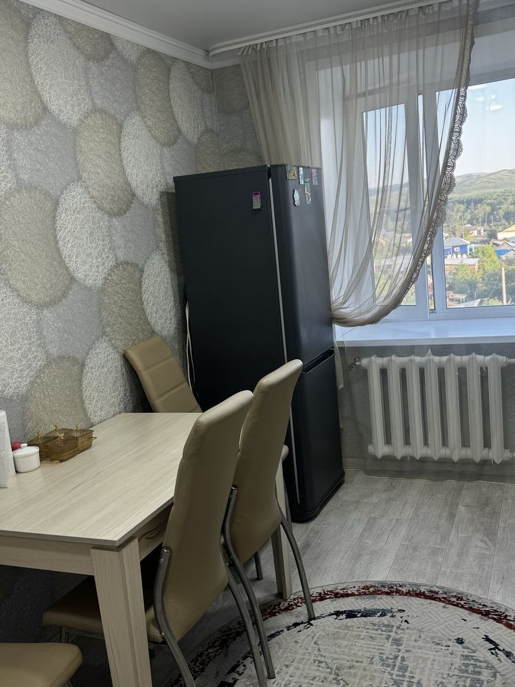 Продам или обмен на дом,4х комнатная  квартира Максима Горького 17А