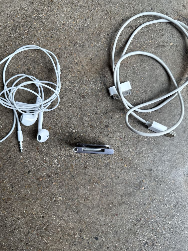 Очень дешево! Продам Apple Ipod nano 2 (оригинал)
