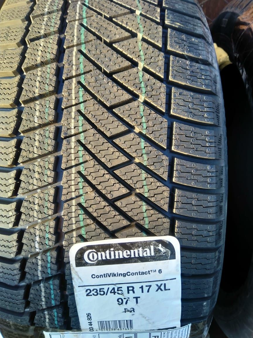 Резина зимняя липучка 235/45/ r17