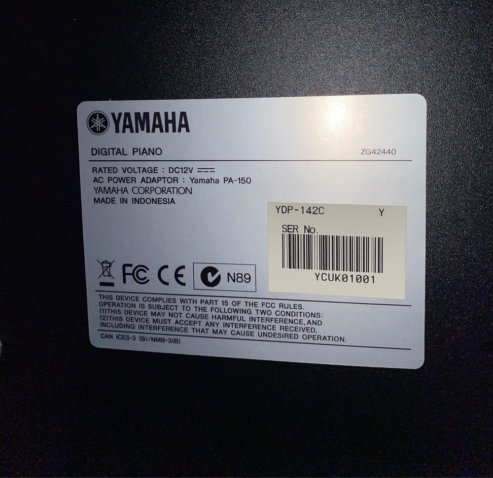 Продается электронное фортепиано YAMAHA в хорошем состоянии!