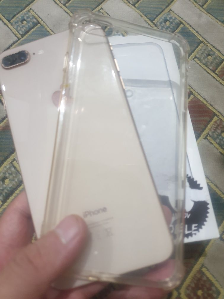 Продам iPhone 8 plus
