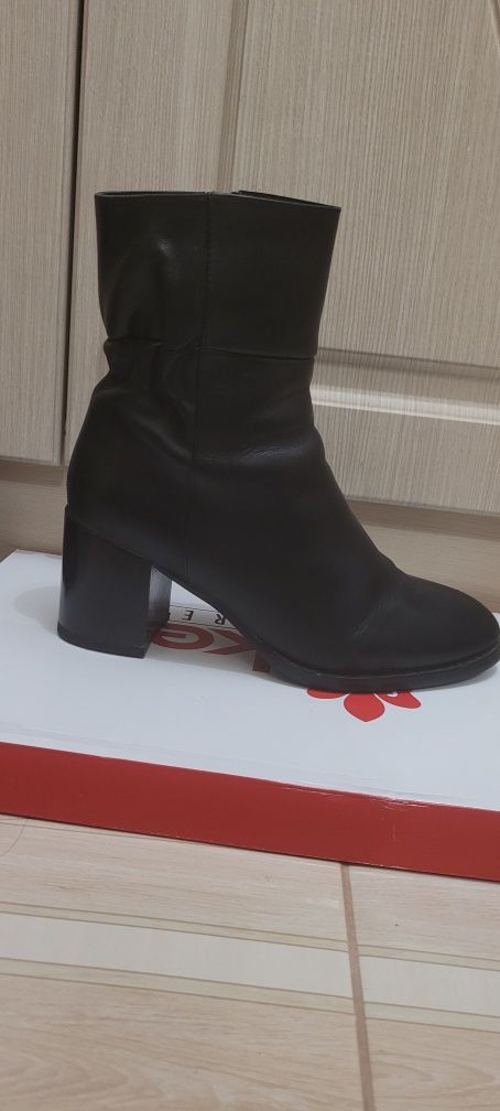 Зимние сапоги,натуральная кожа и мех, Респетк