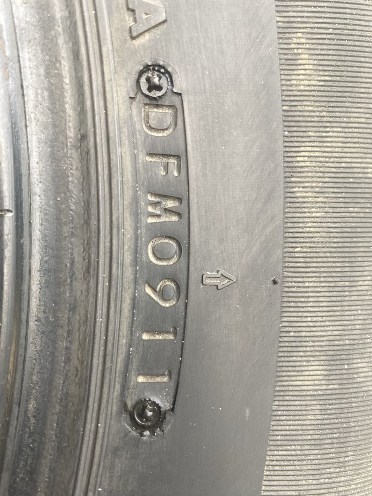 Bridgestone Dueler H/T 687 автошины
