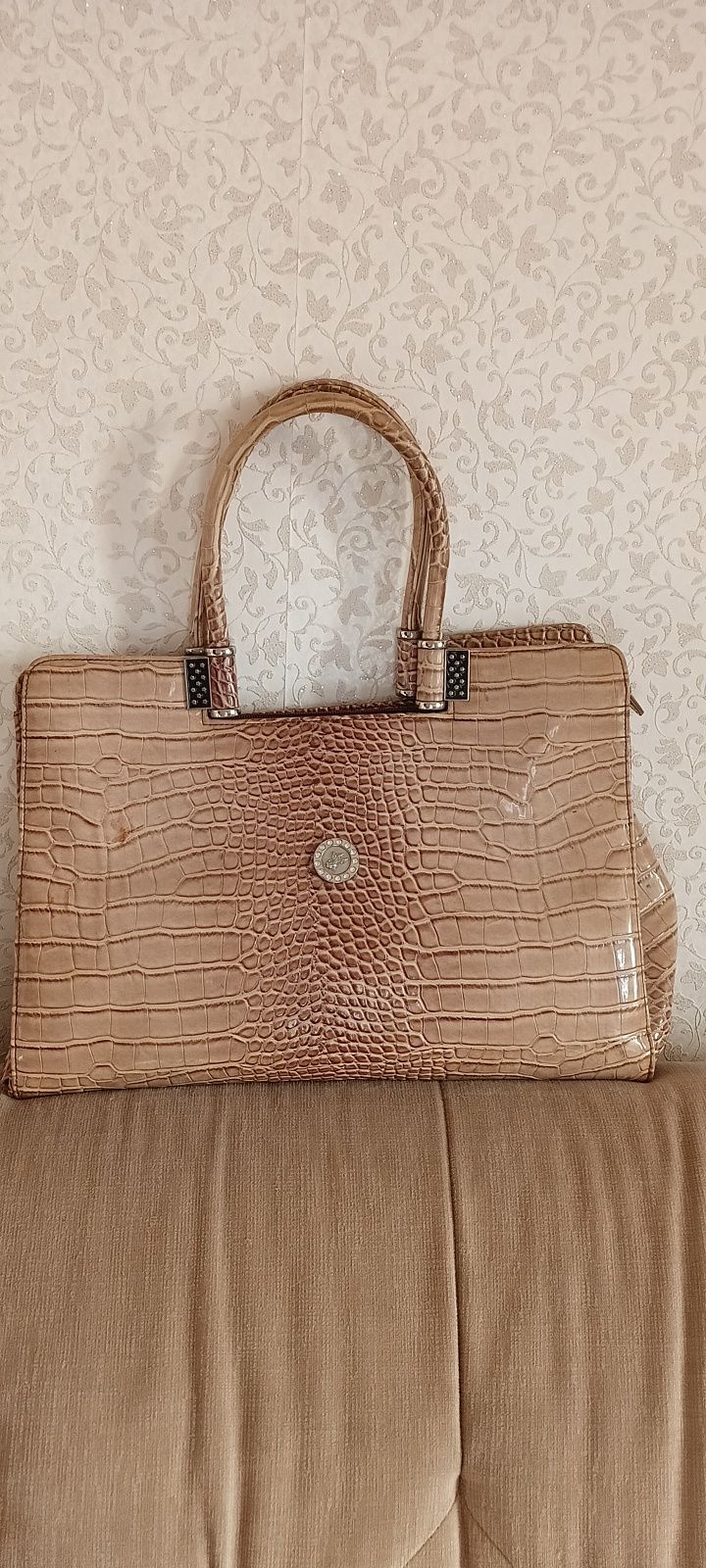 Продам сумку женскую