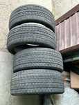 Продам резину 245/40R19 KAPSEN ICE max