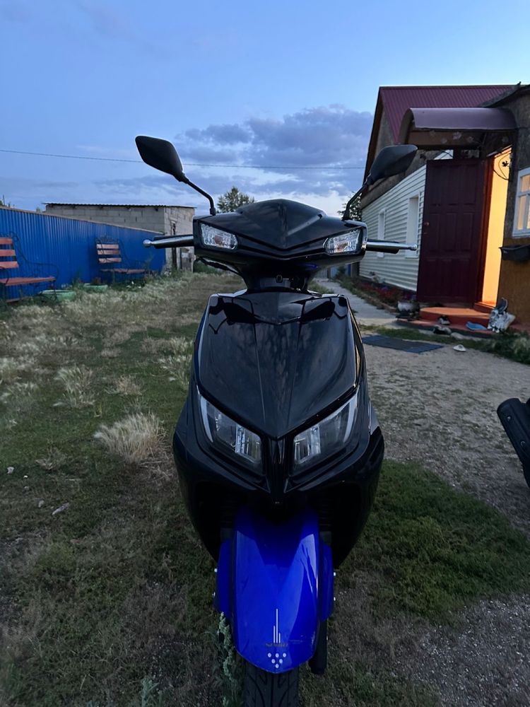 Скутер м8 125кубб