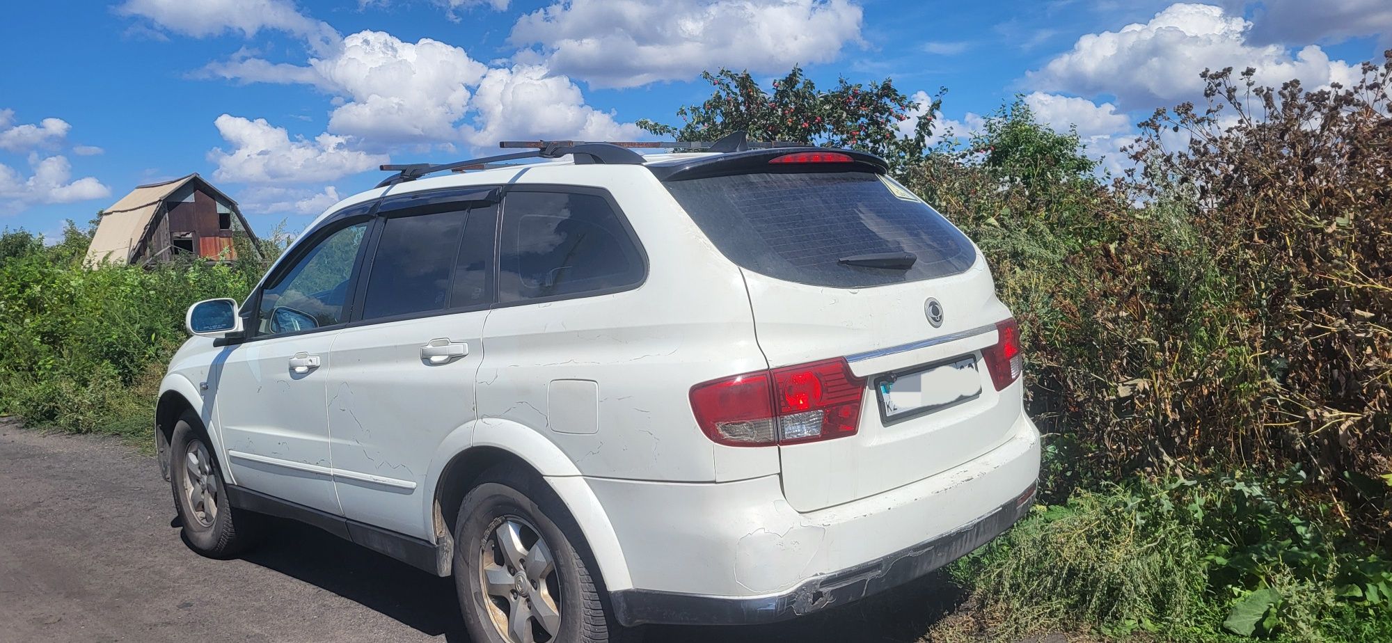СРОЧНО!СРОЧНО!Продам машину Ssang Yong