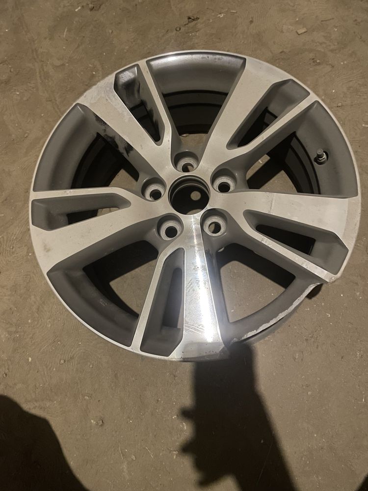 Диск RAV4 (колотый)