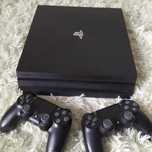 Ps4pro, продам, пс4про СРОЧНО