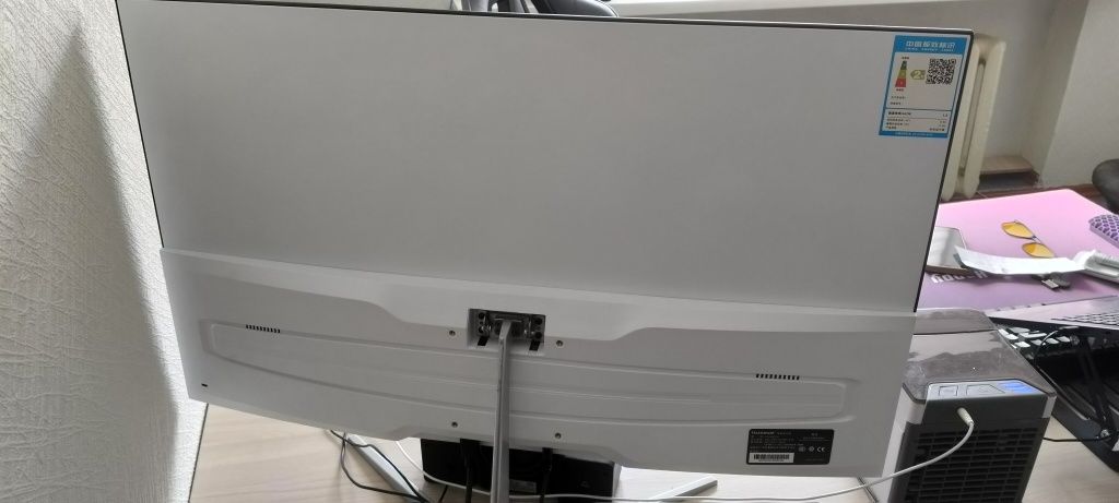 2k Монитор 32" Full HD
