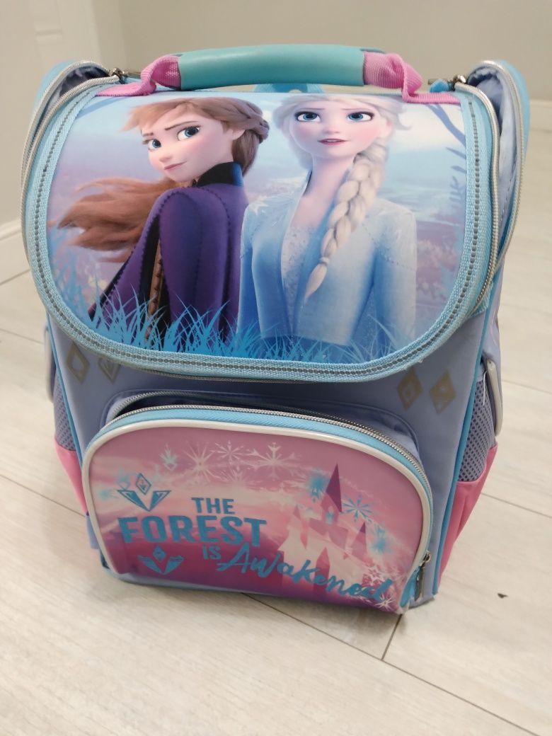 Продам рюкзак школьный