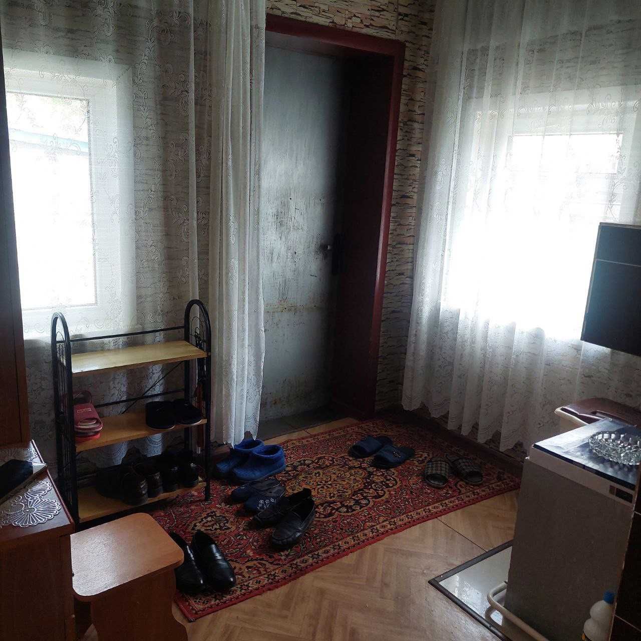 Продам 6ти комнатный дом в районе Мелькомбината