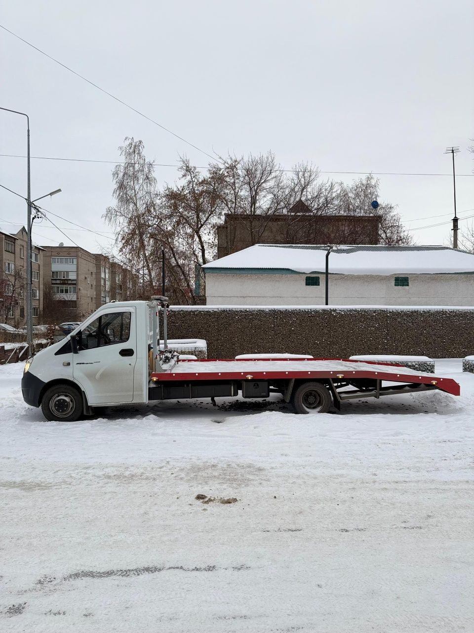 Продается эвакуатор Газель некст 2017 год