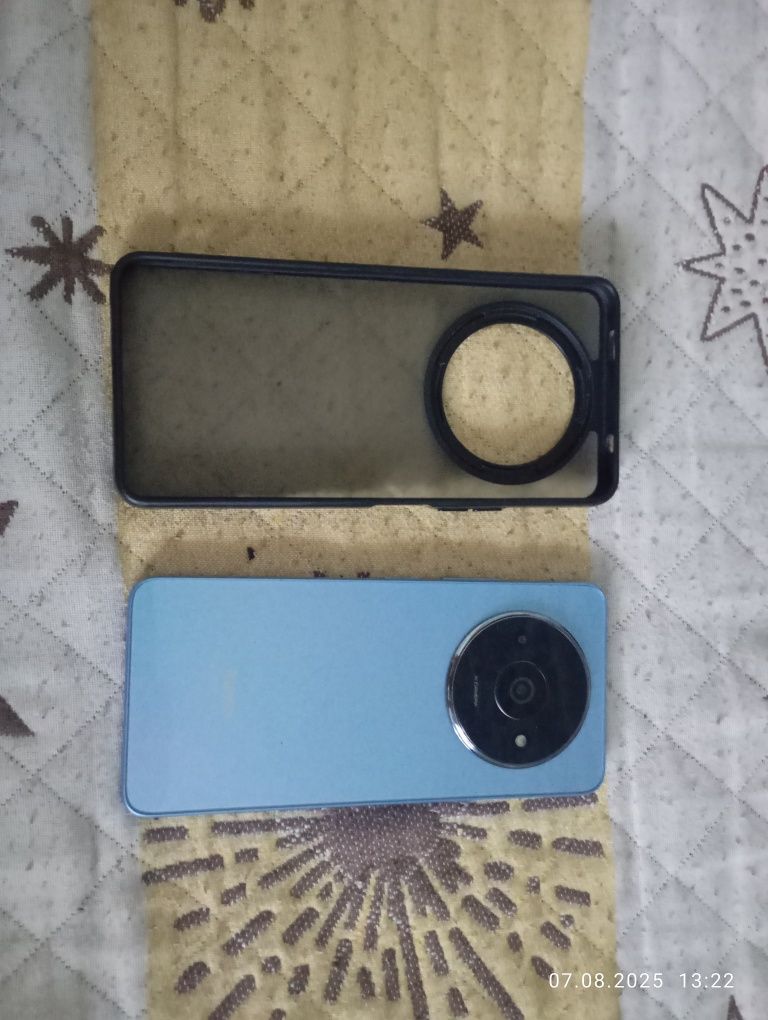 Смартфон Redmi A3 в хорошем состоянии