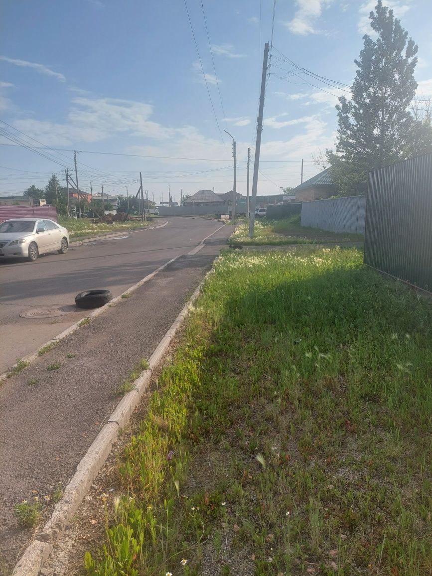 Дом в очень хорошем месте, соседи по улице все хорошие,
