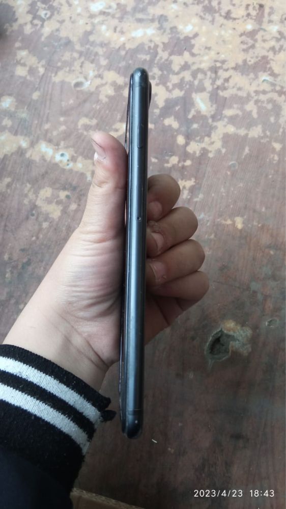 iPhone 7 + без гарантирую 128гб 100% ёмкость