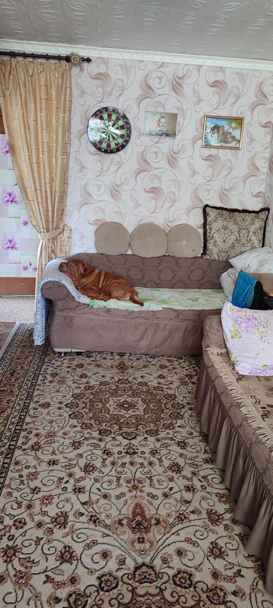 Продам 2-х комнатную квартиру за 9мил,2 микрорайон 2 дом,3 этаж!