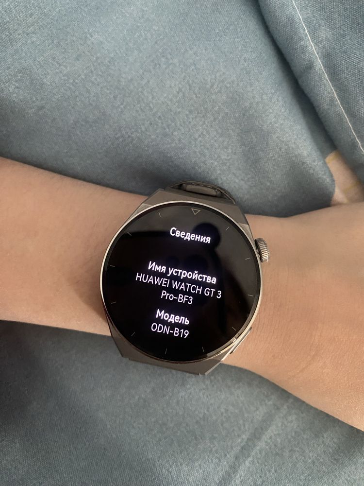 Huawei Watch смарт-часы