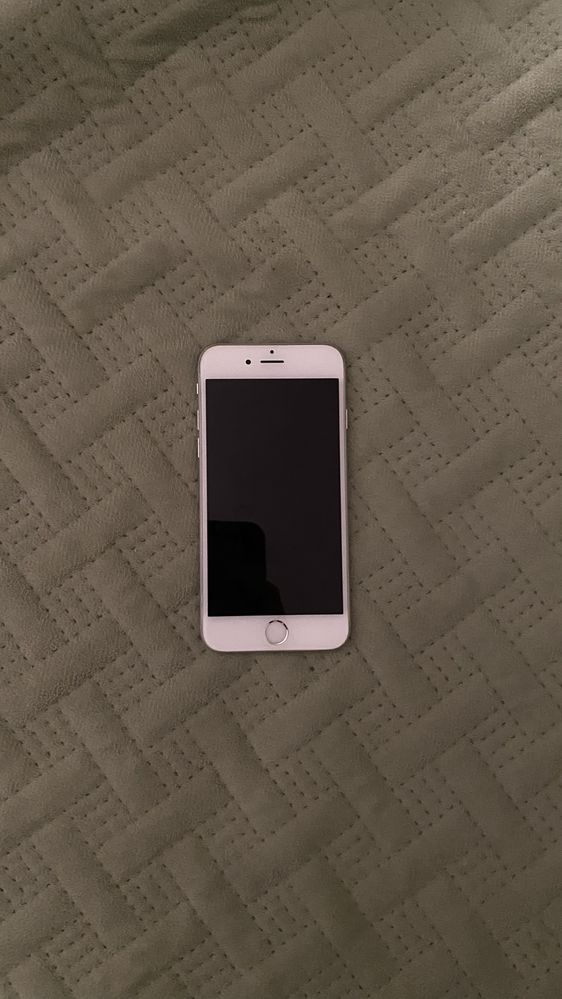 продается iPhone 6s