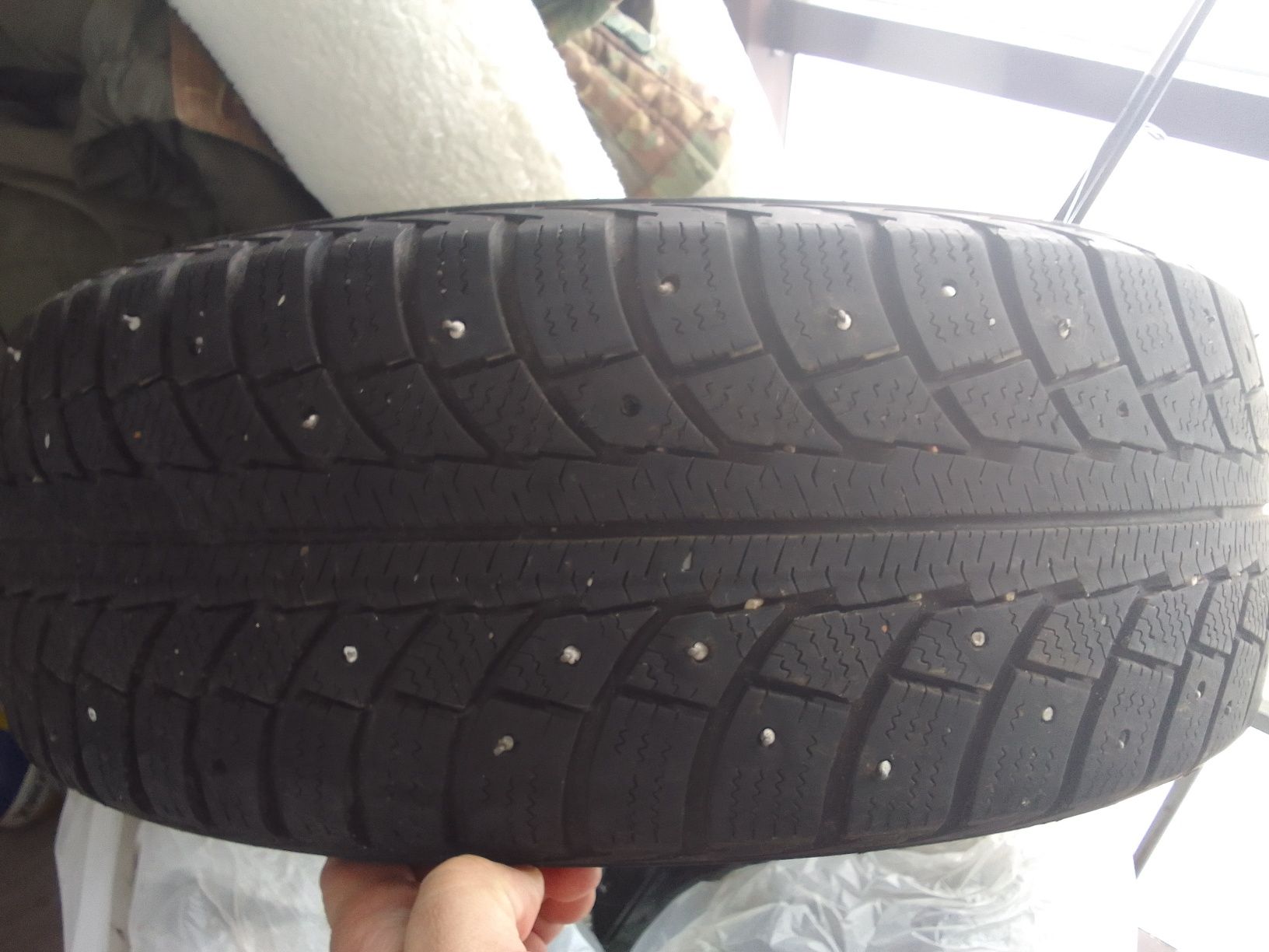 Зимний Покрышка R15 185/60