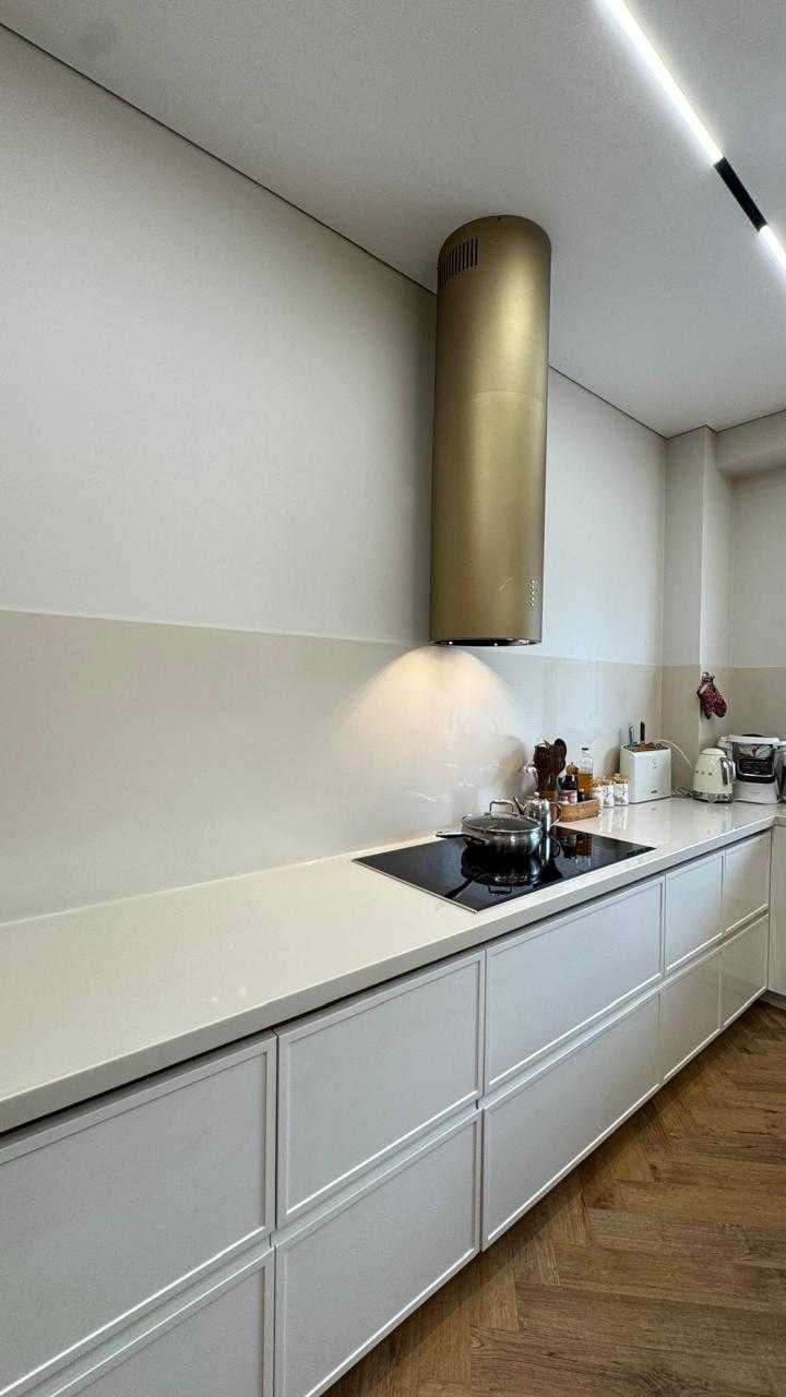 4-комнатная квартира · 145 м² · 2/18 этаж, Курмангазы