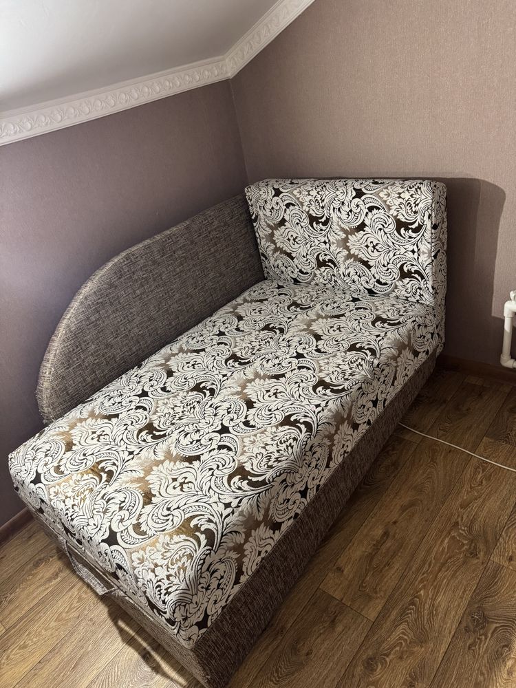 Продам диван-кровать в отличном состоянии!