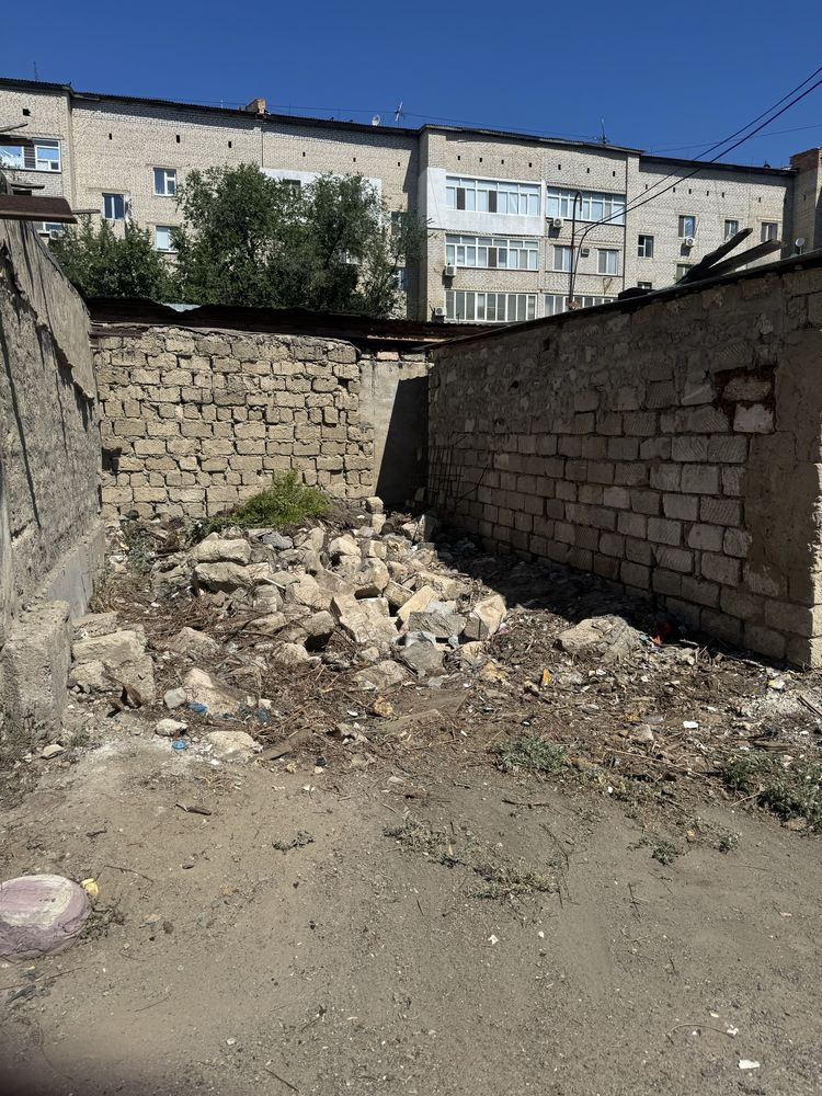 Продаю землю на стройконторе для строительство гаража