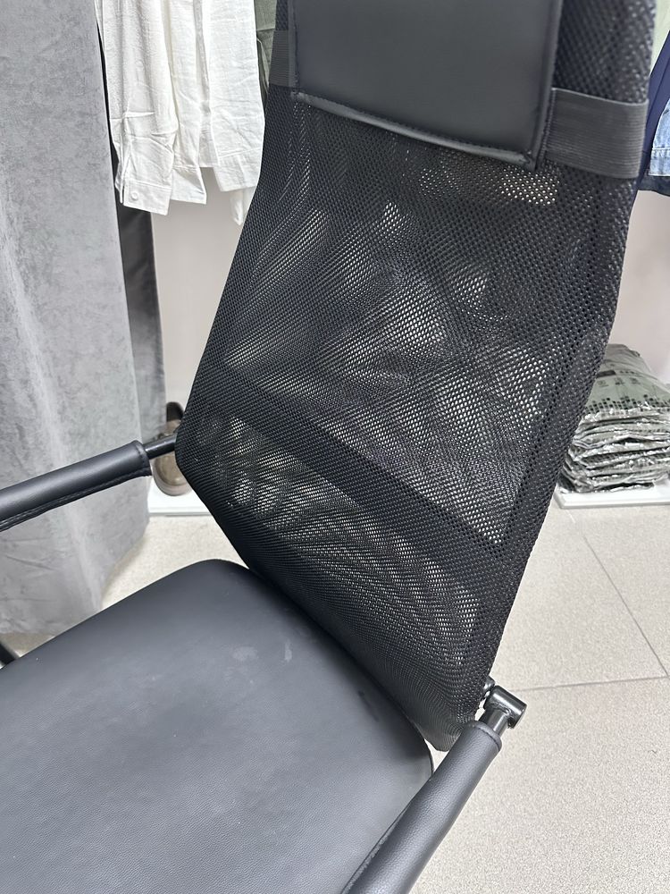 Продам офисное кресло